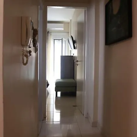 άνετο και βολικό Apartment Athens